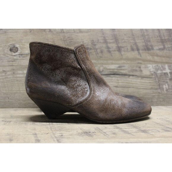 Maison‎ Martin Margiela distressed suede leather triangle wedge heel ankle boots - Picture 4 of 16